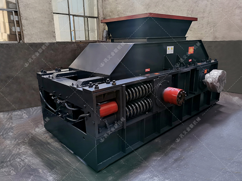 2PG1000X700皮帶對輥破碎機發貨圖片_發往湖北恩施_鵝卵石制砂