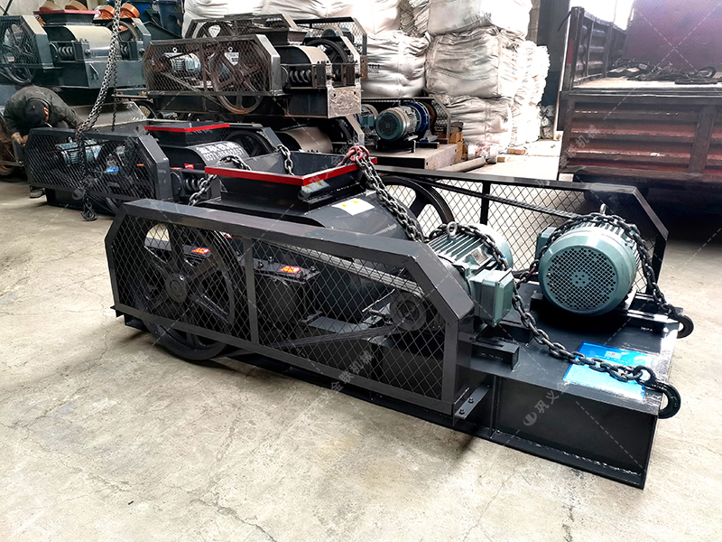 2PG610X400對輥破碎機發(fā)貨圖片_發(fā)往福建龍巖_鵝卵石制沙