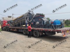 時產10噸河卵石破碎機有哪些型號,哪個廠家優(yōu)勢多?